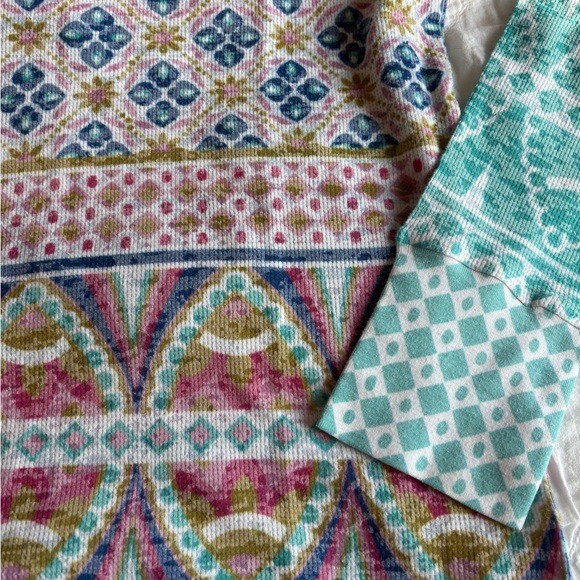 Sundance Multicolor Long Sleeve Thermal Tee Bundle - Picture 4 of 8